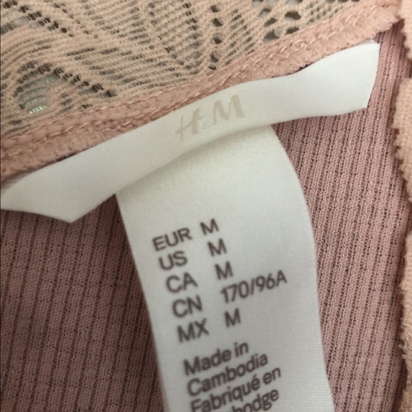 (SOLD) H&M lace tank top - Picture 2 of 2